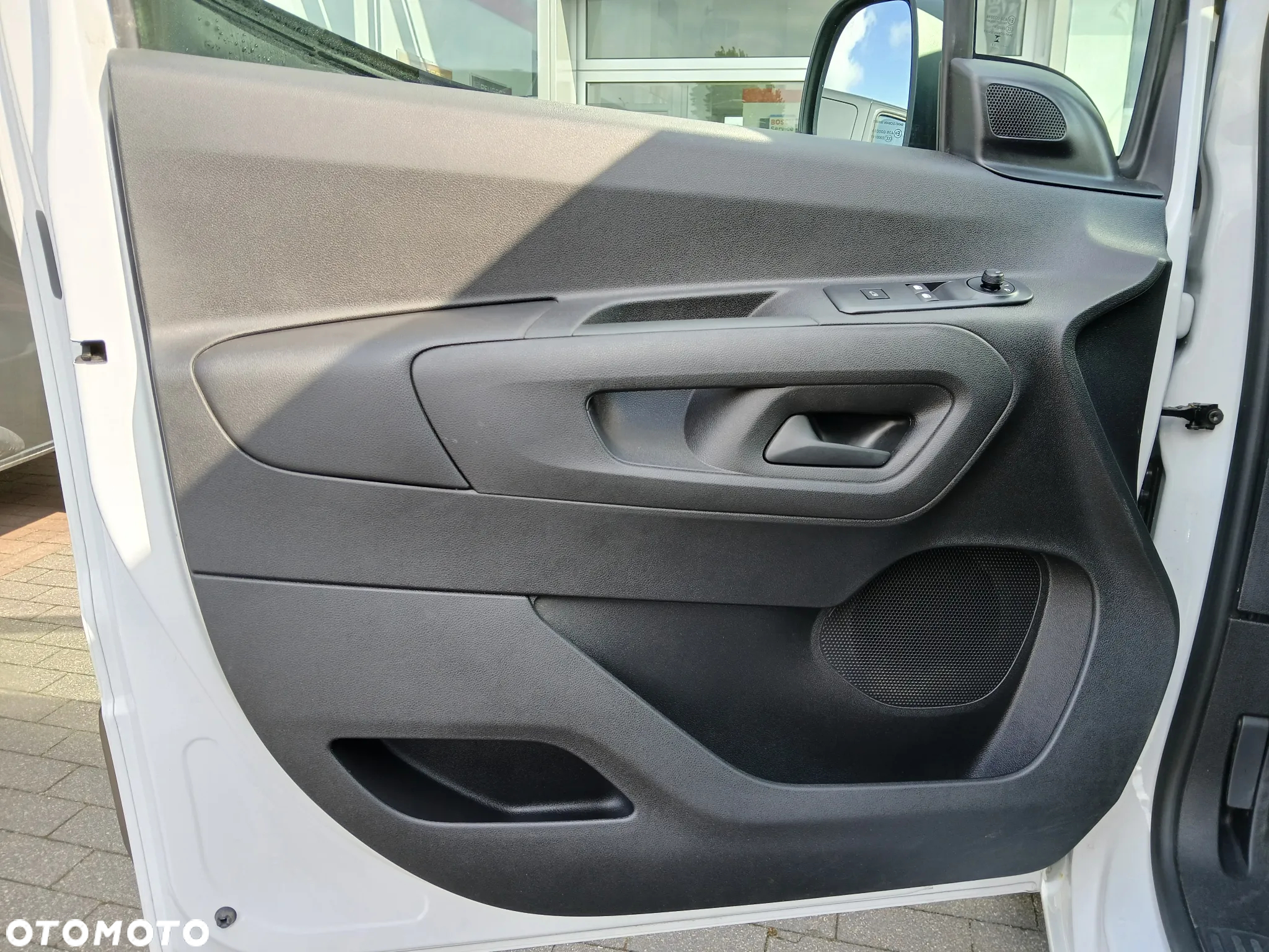 Opel COMBO - 15