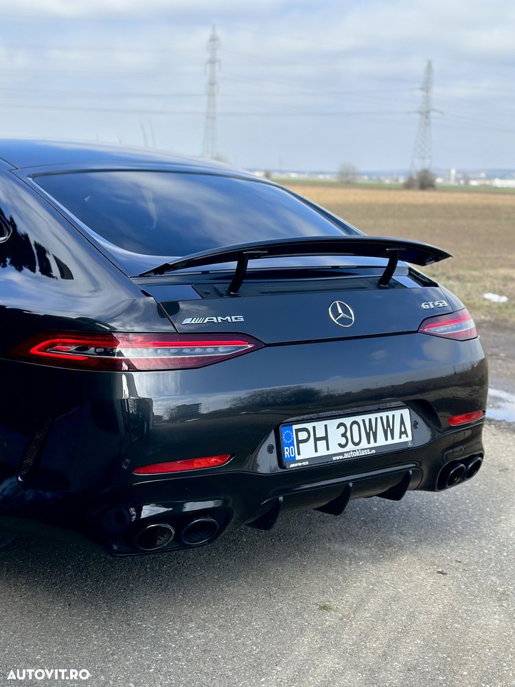 Mercedes-Benz AMG GT - 13