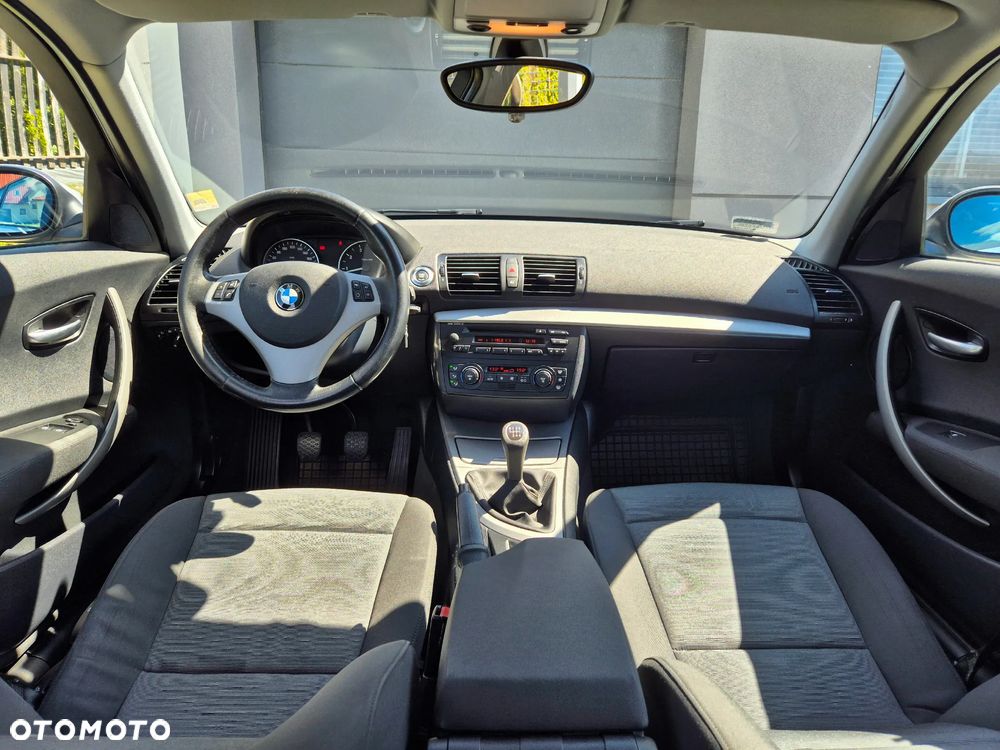 BMW Seria 1 118i - 14