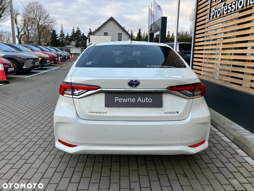 Toyota Corolla 1.8 Hybrid Comfort - 5