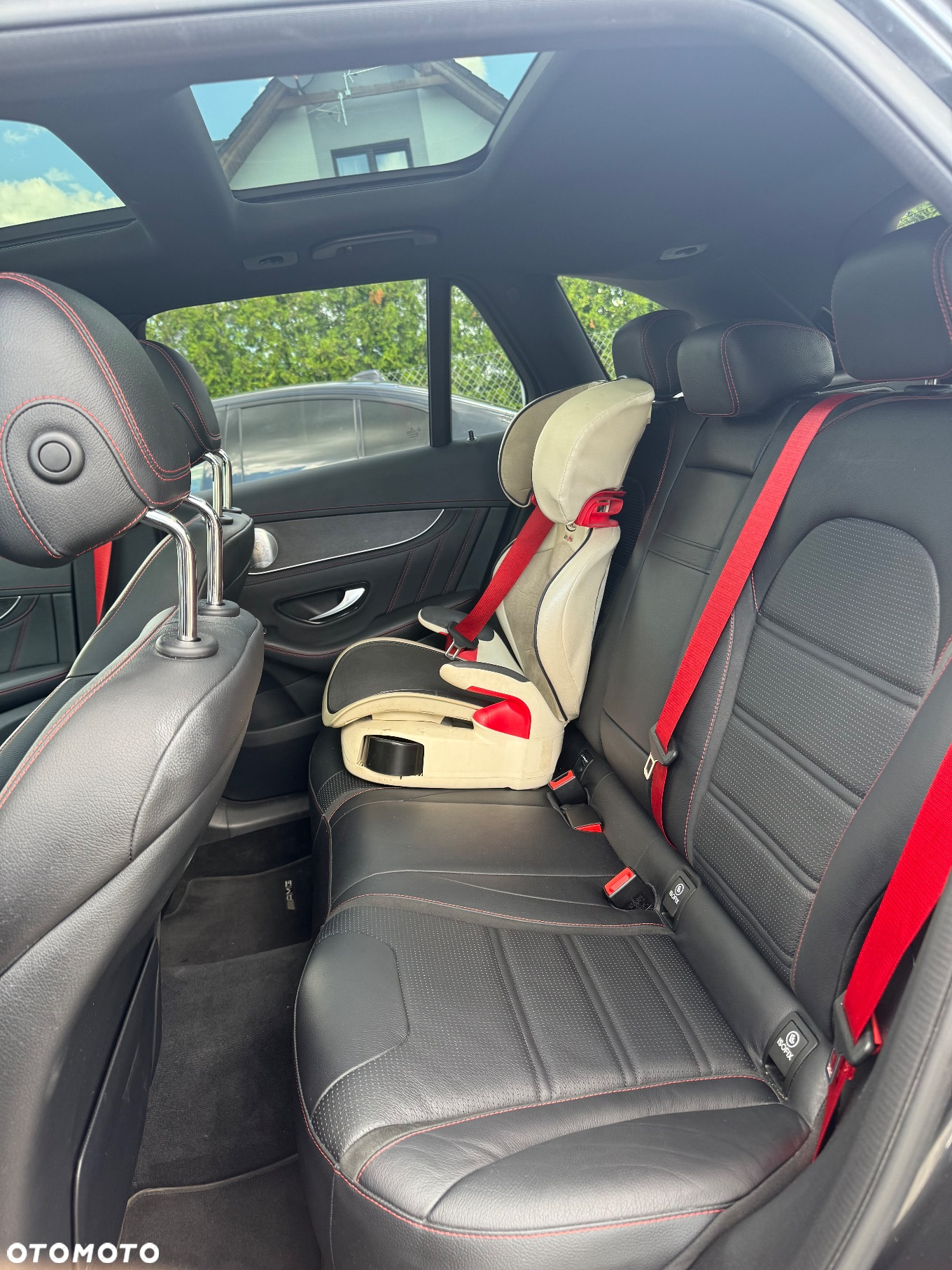 Mercedes-Benz GLC AMG 43 4Matic 9G-TRONIC - 17