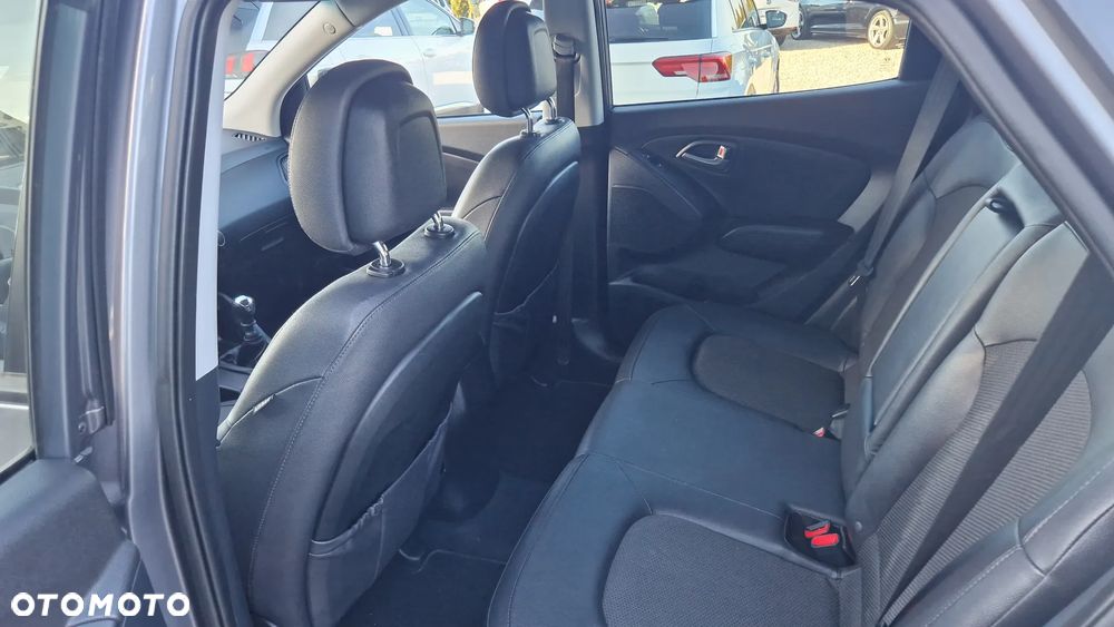 Hyundai ix35 1.7 CRDi Comfort 2WD - 11