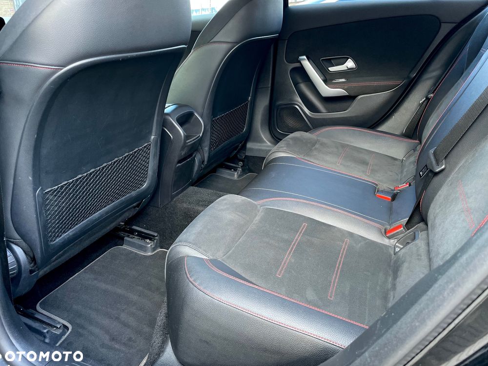 Mercedes-Benz Klasa A 180 7G-DCT AMG Line - 10