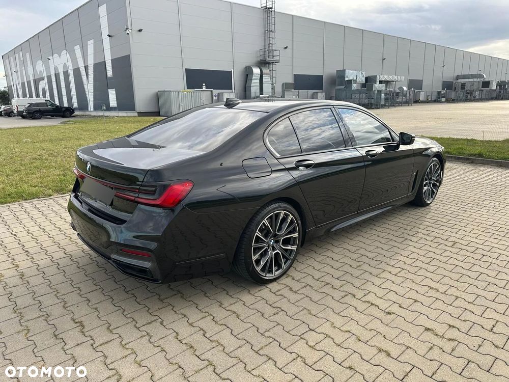 BMW Seria 7 740d xDrive mHEV sport - 5