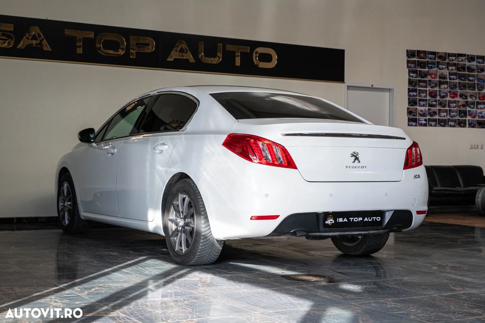 Peugeot 508 Hybrid4 Allure - 28