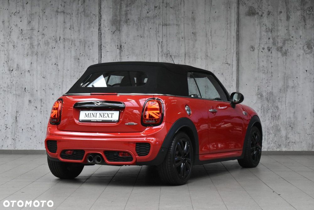 MINI John Cooper Works - 4