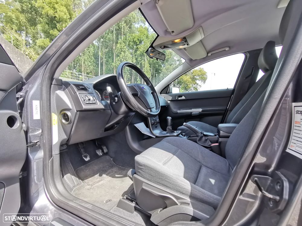 Volvo S40 2.0 D Nível 1 - 2