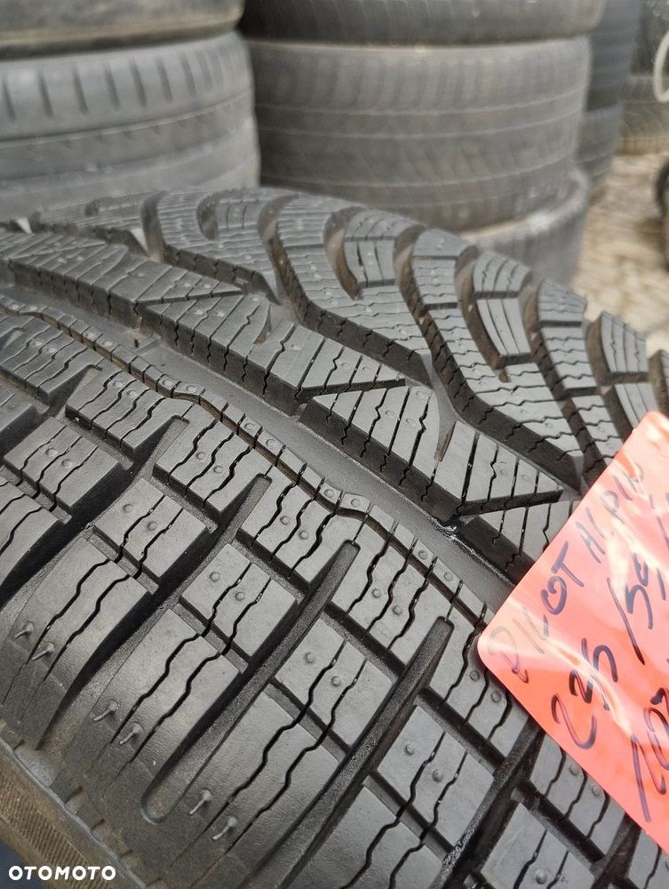 Michelin Pilot Alpin 4 235 55 17 103 H 3PMSF rant, XL 1szt. - 2