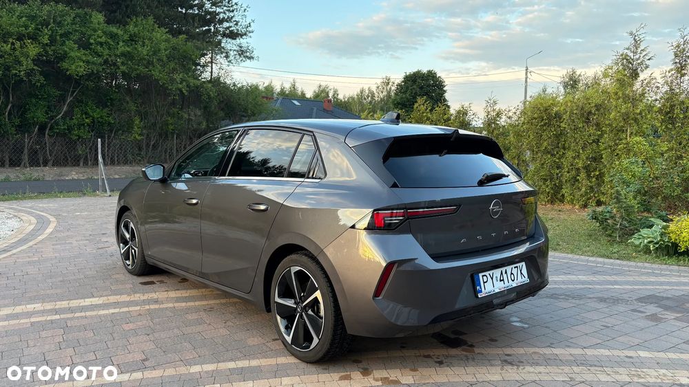 Opel Astra 1.2 T Elegance S&S - 2