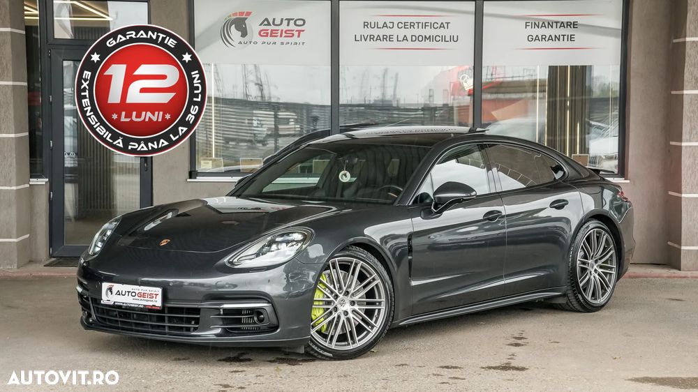 Porsche Panamera 4 E-Hybrid - 1