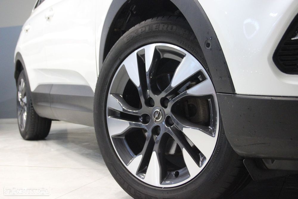 Opel Grandland X 1.2 T Innovation AT - 4