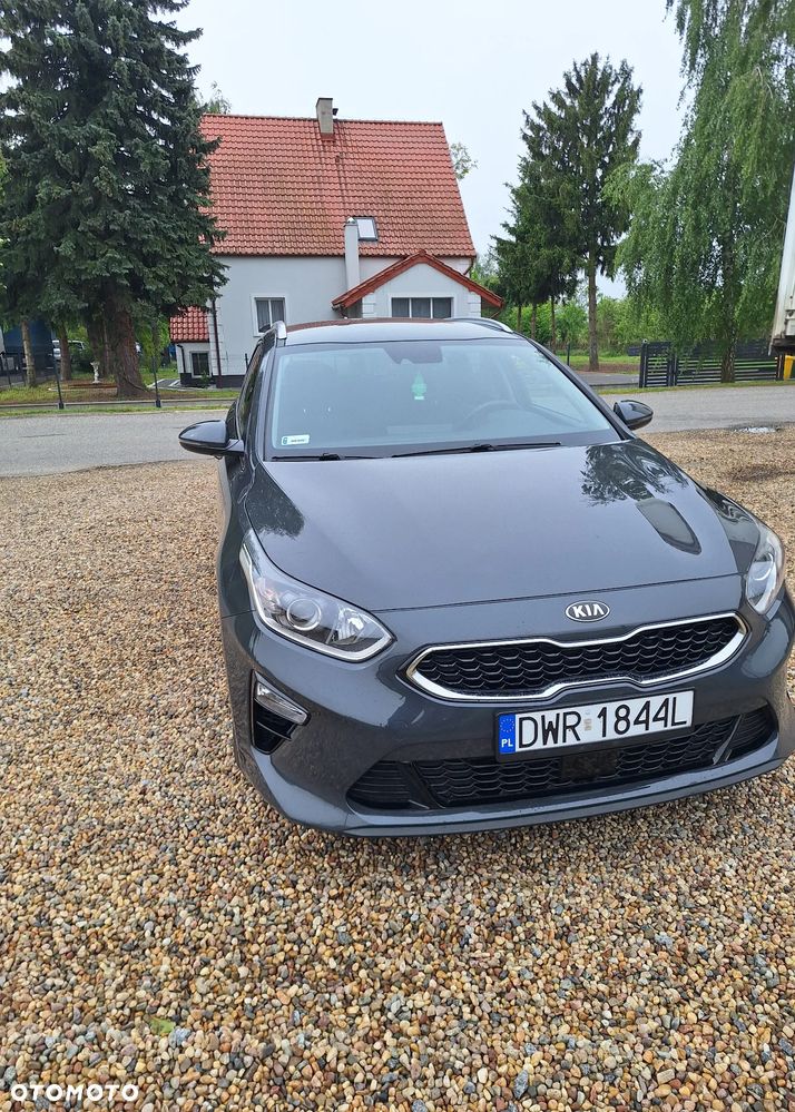 Kia Ceed 1.5 T-GDI DCT7 OPF Vision - 4