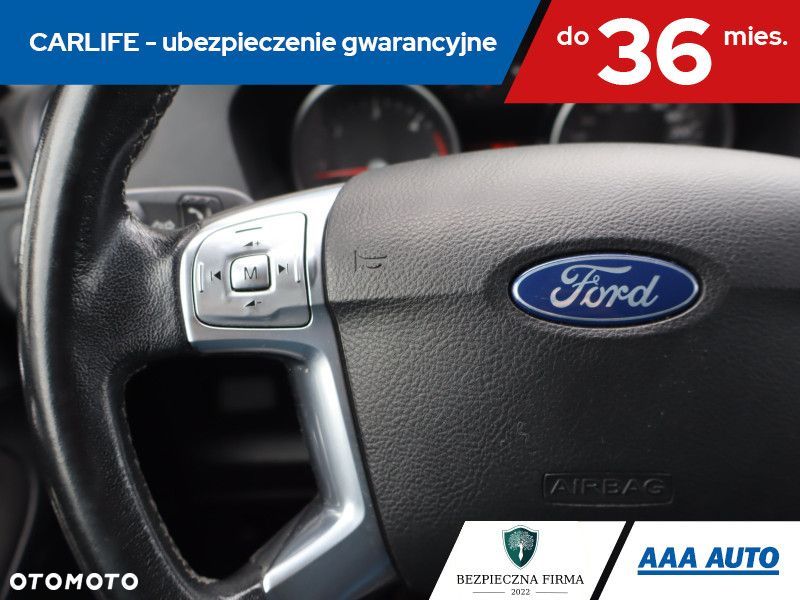 Ford S-Max - 19