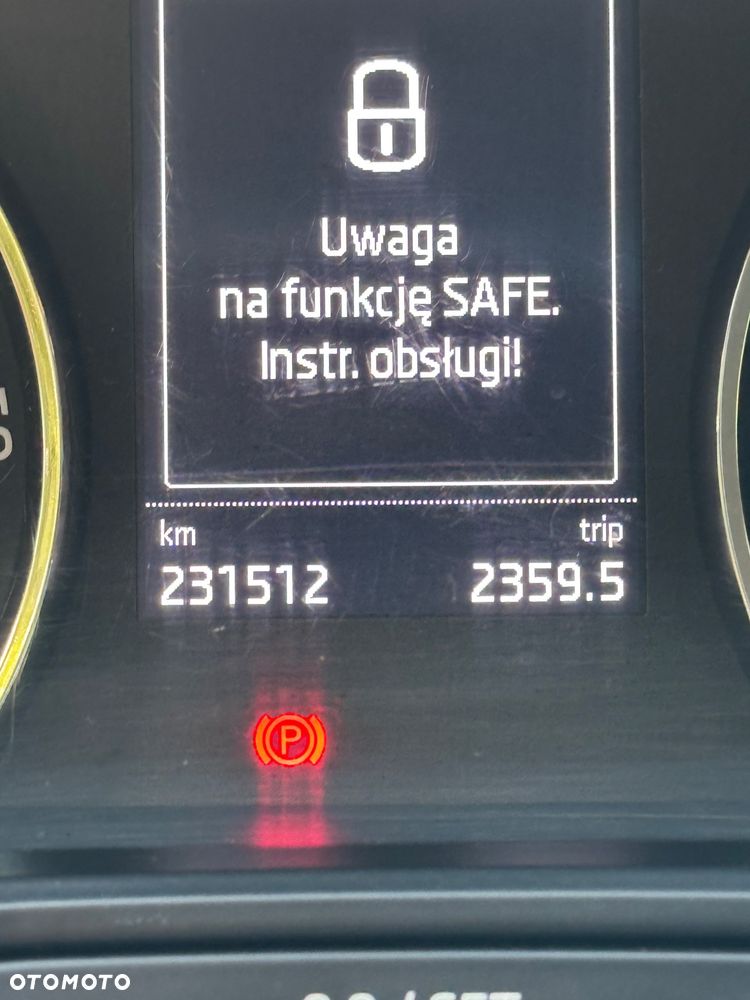Skoda Superb 2.0 TDI Active DSG - 24