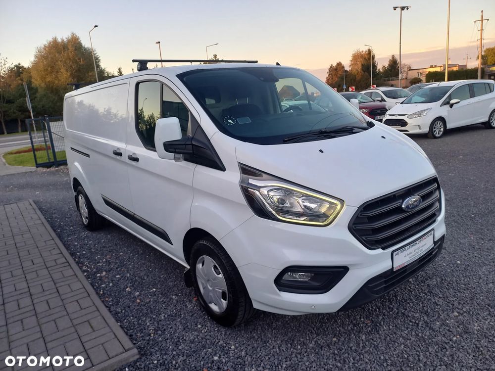 Ford Transit Custom - 13