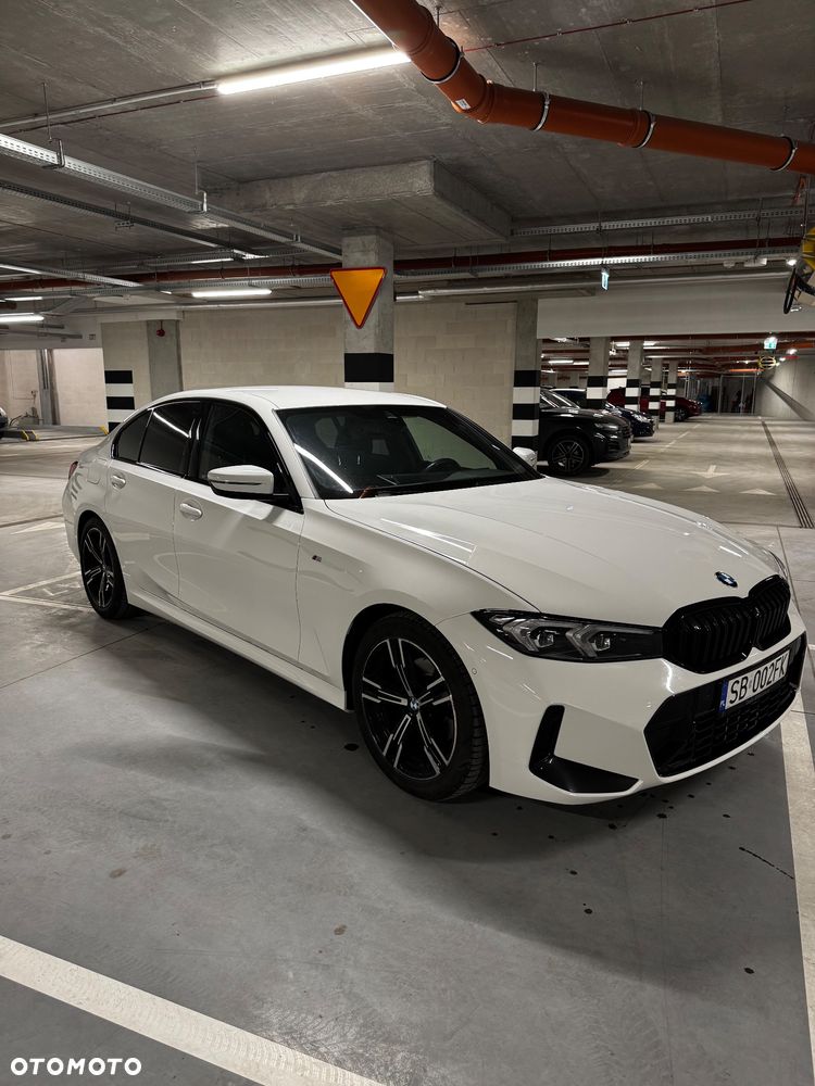 BMW Seria 3 320i M Sport - 9