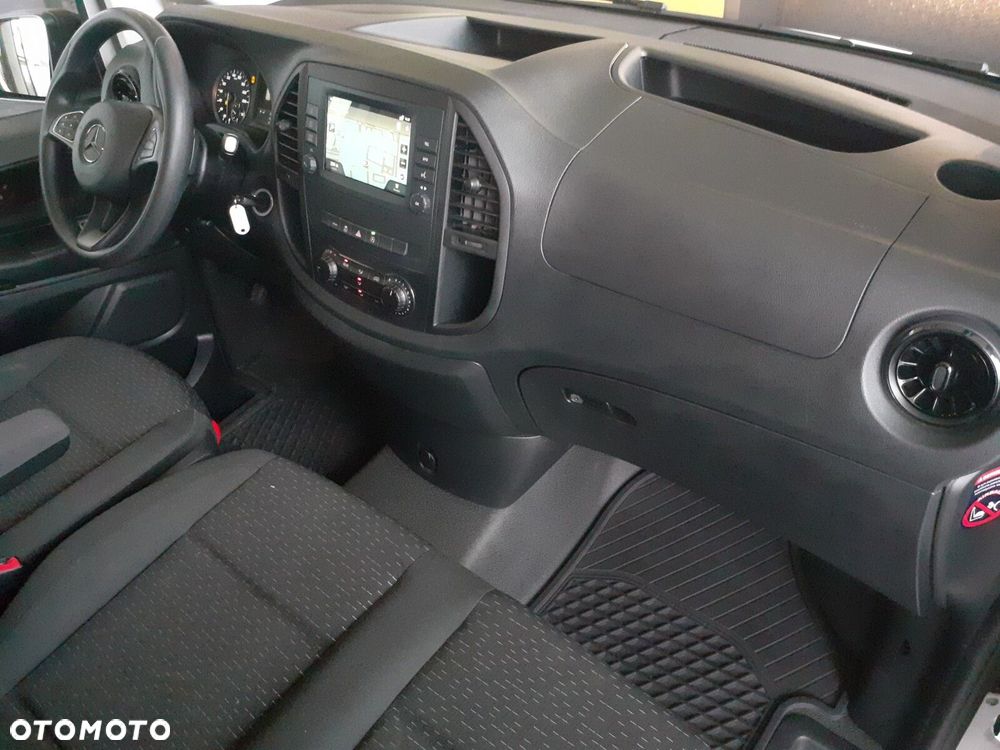 Mercedes-Benz Vito - 12