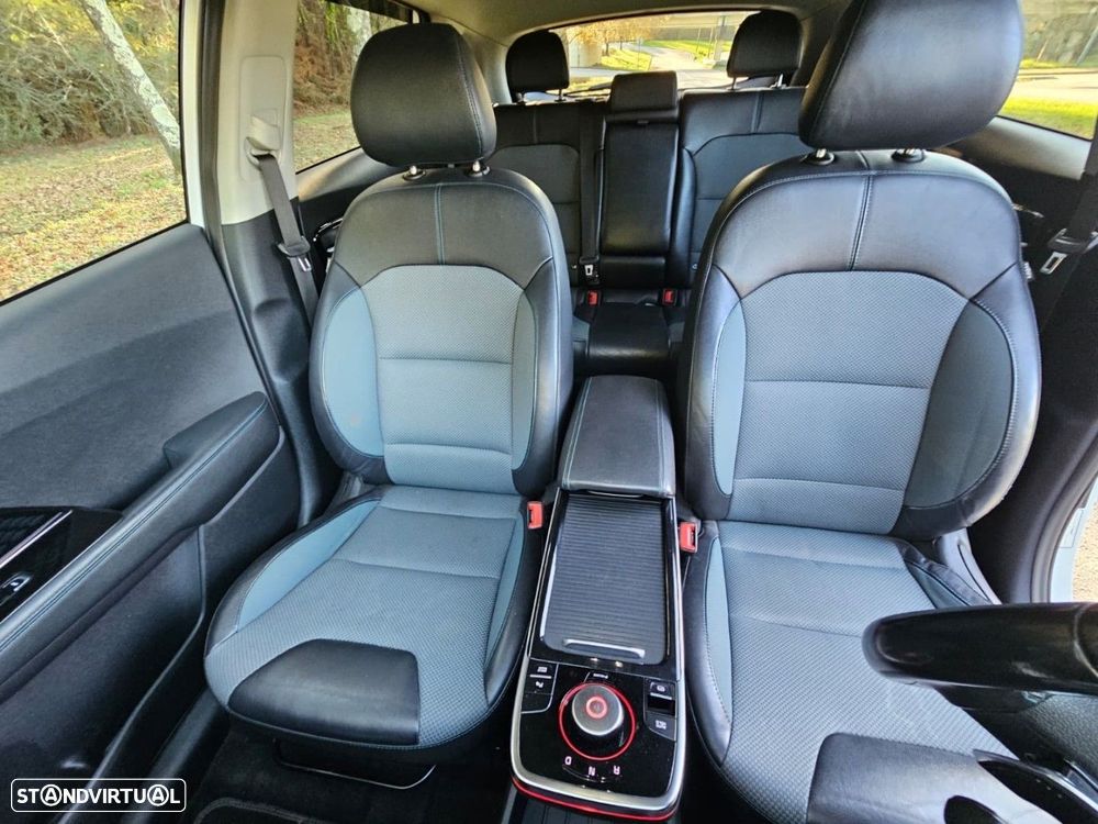Kia e-Niro 64kWh - 11