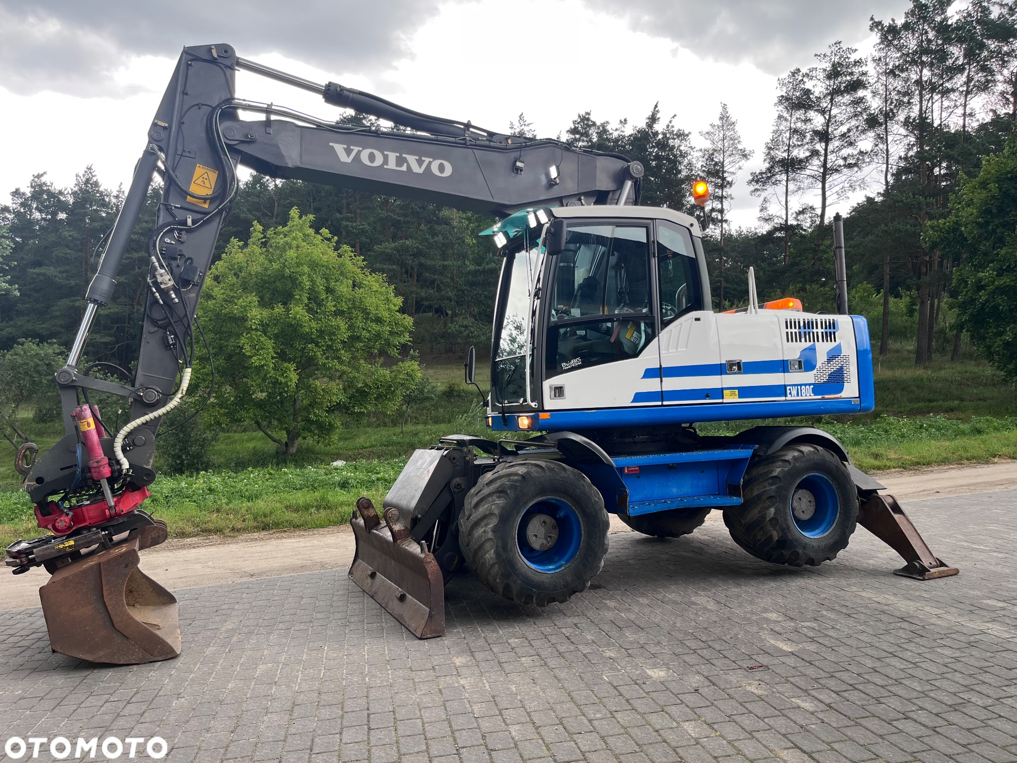 Volvo EW180C - 29