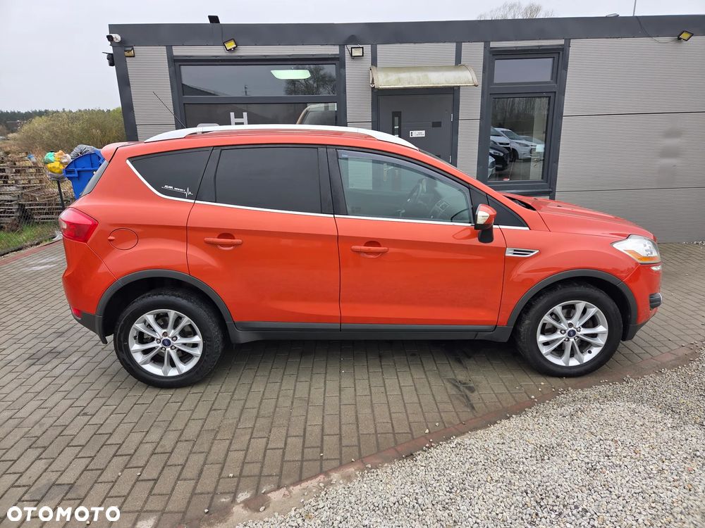 Ford Kuga 2.0 TDCi 4x4 Titanium - 6
