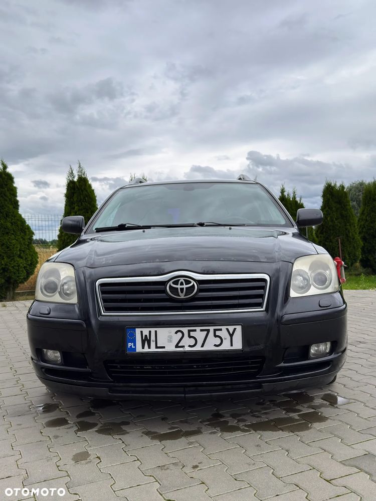 Toyota Avensis ver-2-2-d--4d-sol - 7
