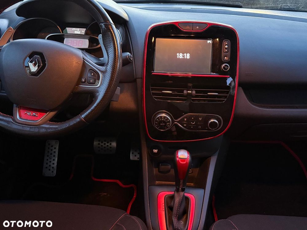 Renault Clio TCe 220 EDC R.S Trophy - 10