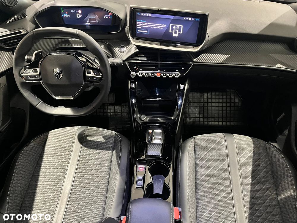 Peugeot 2008 1.2 PureTech Allure S&S EAT8 - 12