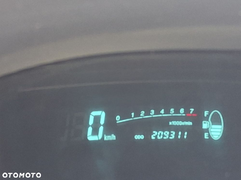 Toyota Yaris - 2