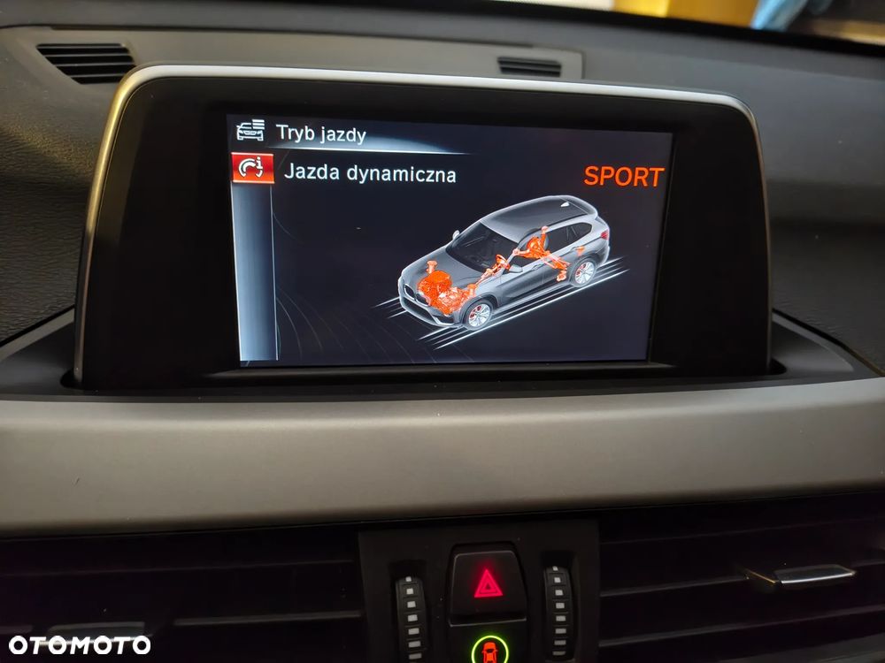 BMW X1 sDrive16d Advantage - 24