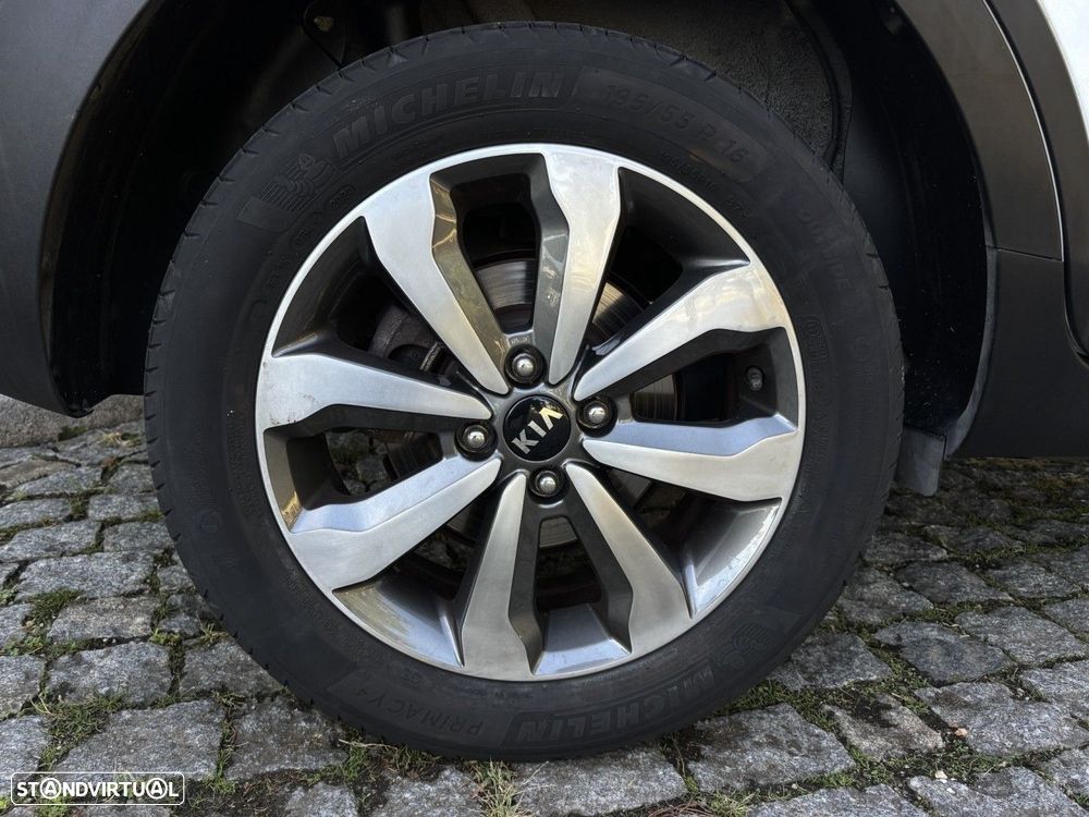 Kia Stonic 1.0 T-GDi Active - 23