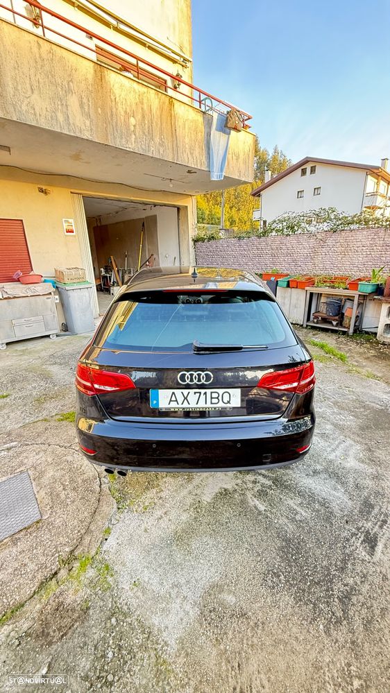 Audi A3 Sportback 2.0 TDI - 4