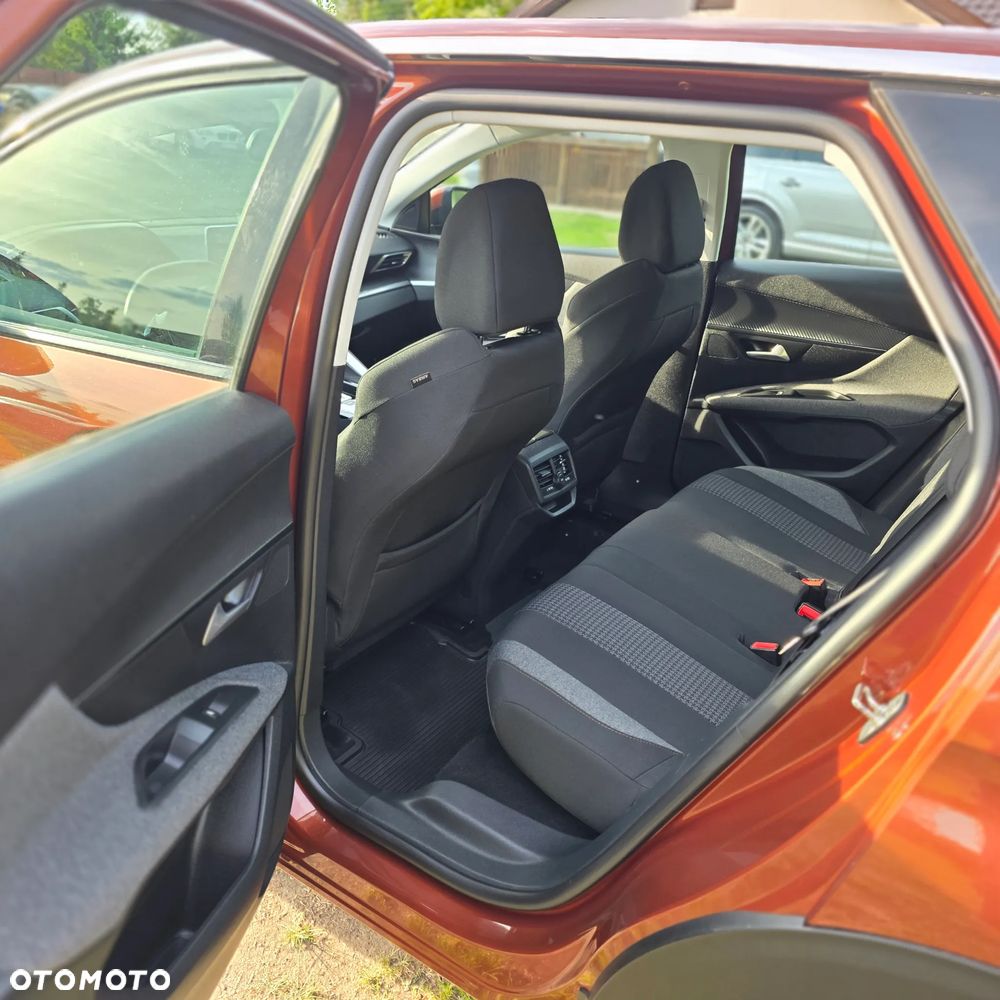 Peugeot 3008 PureTech 130 Stop & Start GPF EAT8 Active - 13