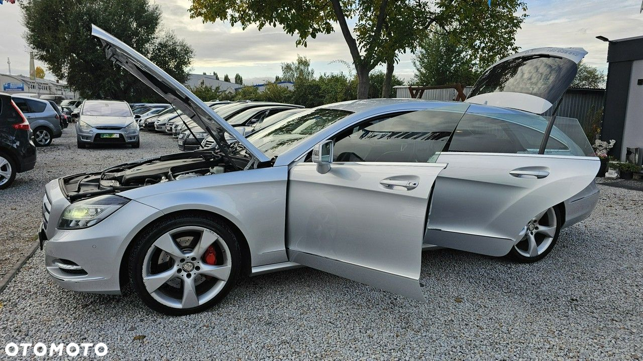 Mercedes-Benz CLS - 27