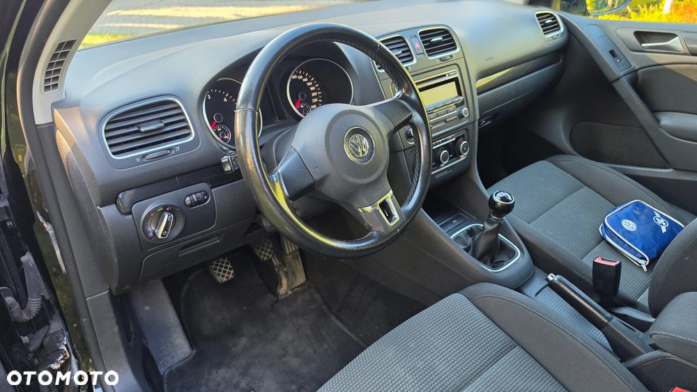 Volkswagen Golf - 9