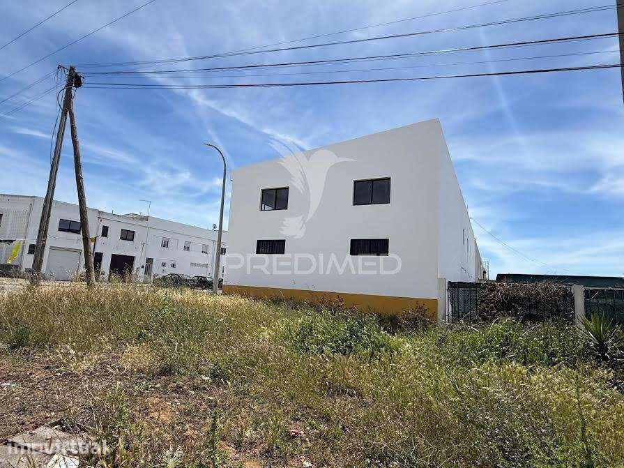 Armazém para venda com 200 m2 na ZIL 2 em Sines - Grande imagem: 2/2