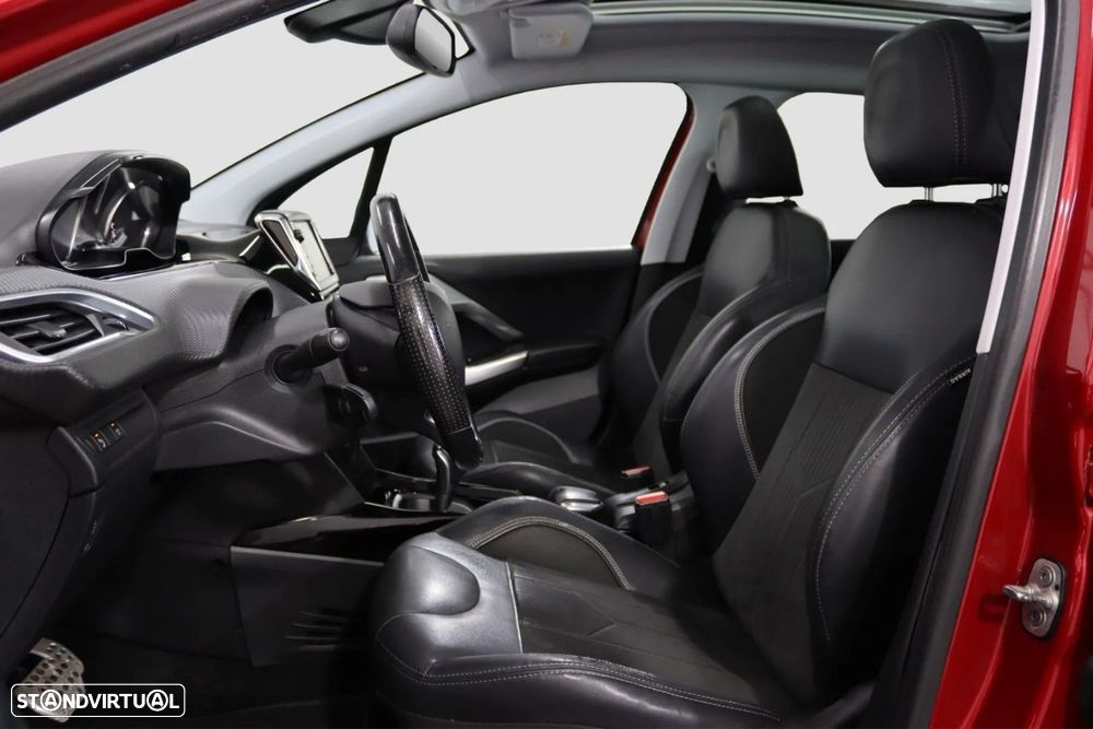 Peugeot 2008 1.2 PureTech Crossway EAT6 - 15