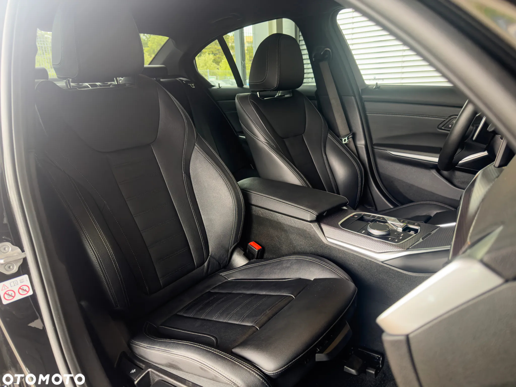 BMW Seria 3 320i M Sport - 17