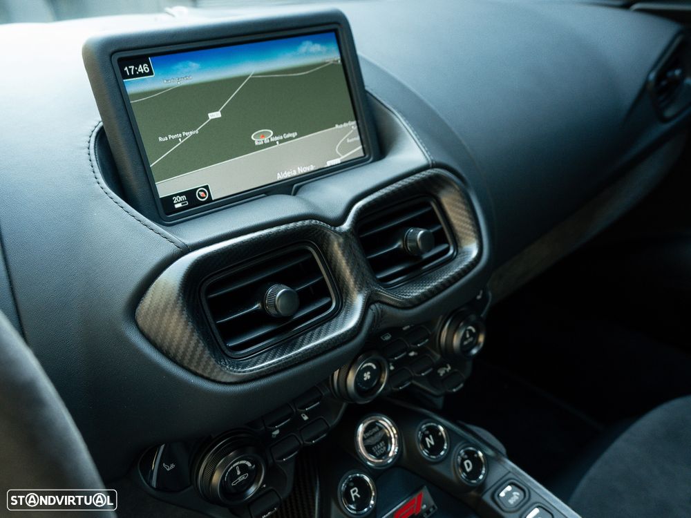 Aston Martin Vantage Coupe V8 F1 Edition - 35