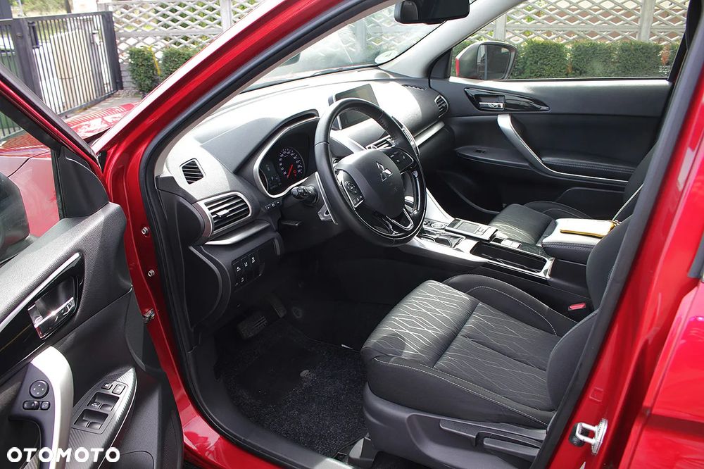 Mitsubishi Eclipse Cross 1.5 T-MIVEC (ClearTec) CVT 4WD Active+ - 11