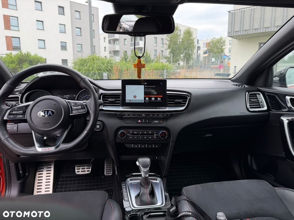 Kia ProCeed - 7
