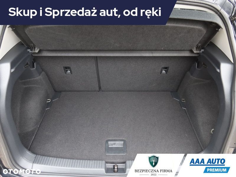 Volkswagen T-Cross - 15