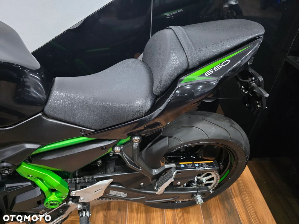 Kawasaki Z 650 - 10