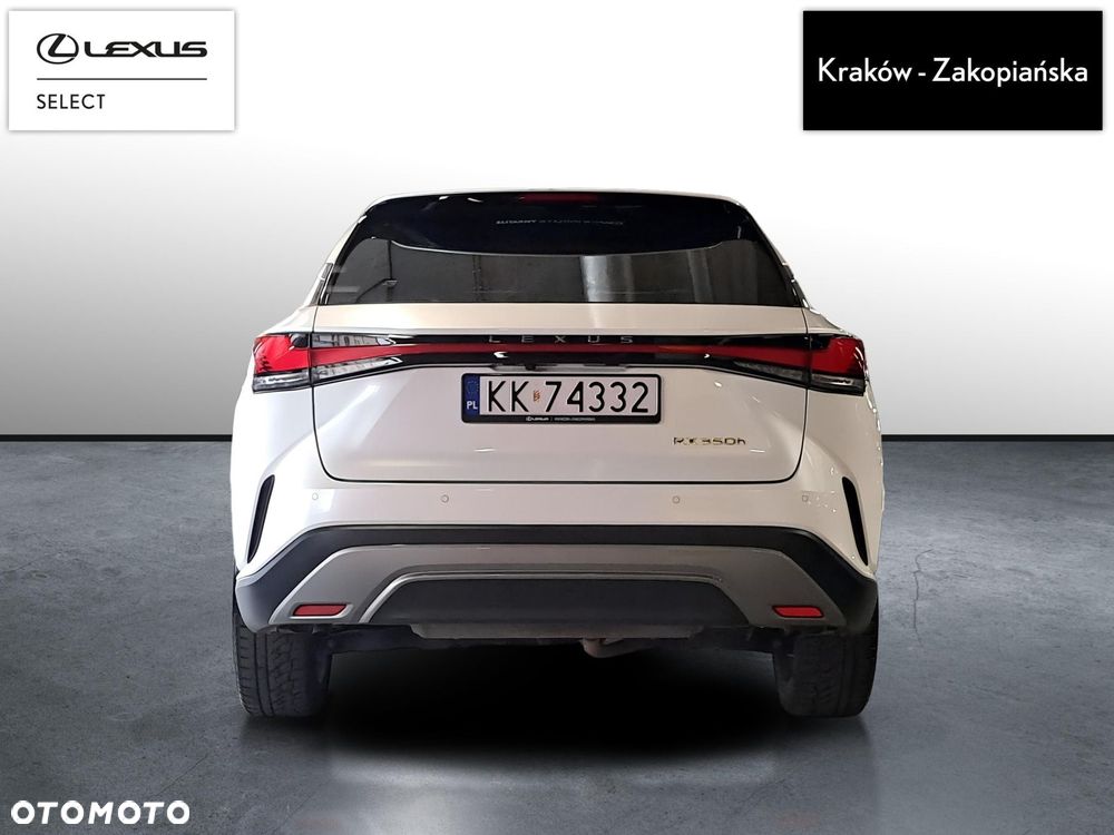 Lexus RX - 8