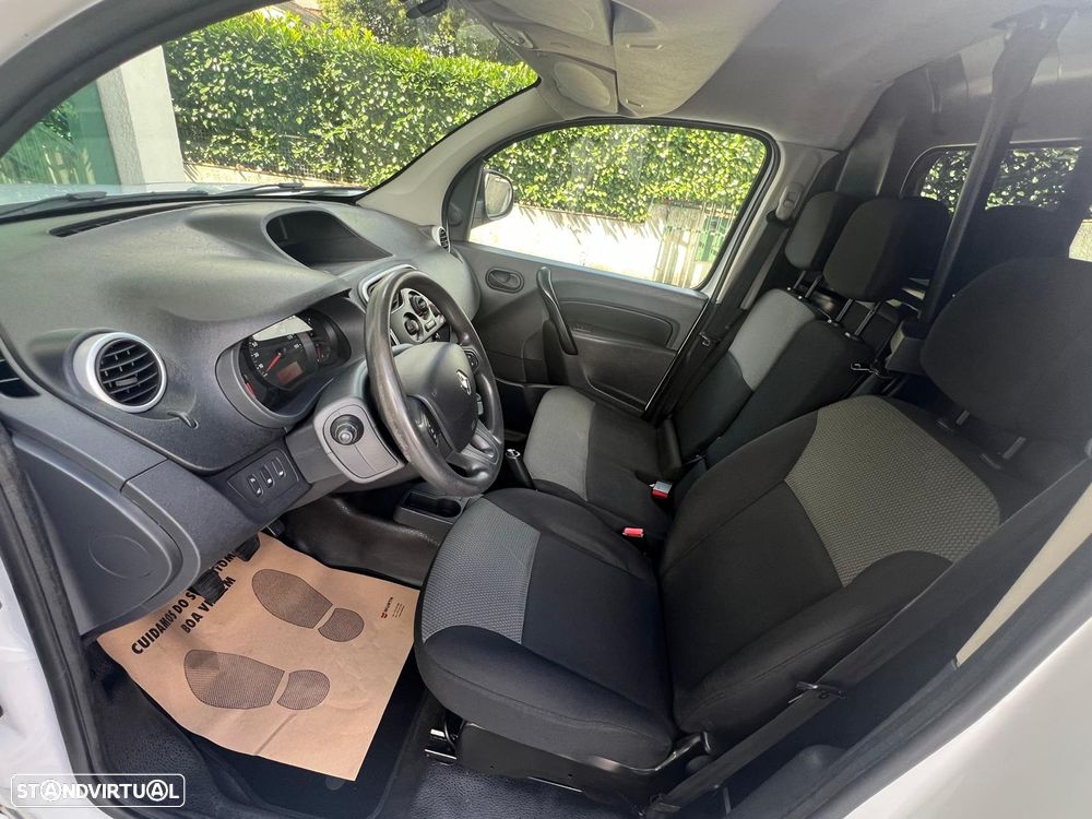 Renault 1.5 DCI Business 3 Lugares - 13