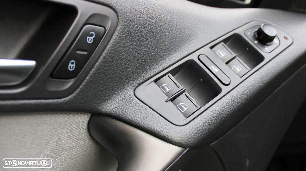 VW Tiguan 1.4 TSI Sport - 18