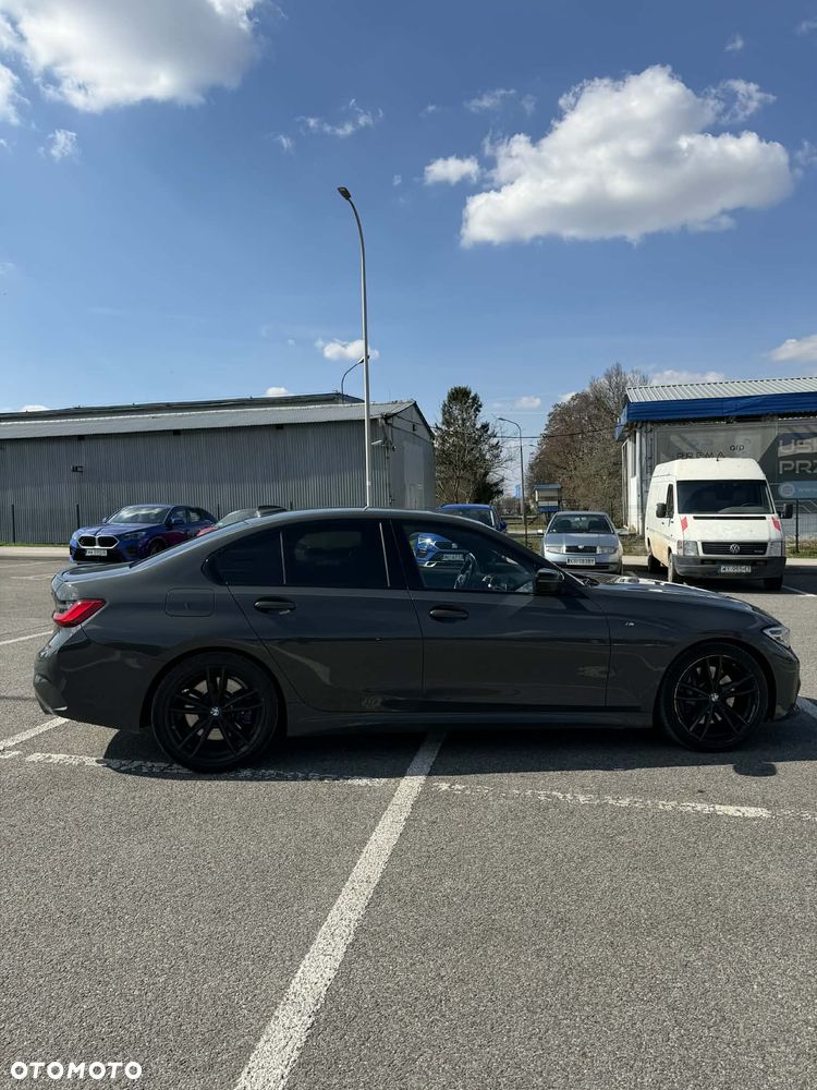 BMW Seria 3 330i M Sport sport - 8