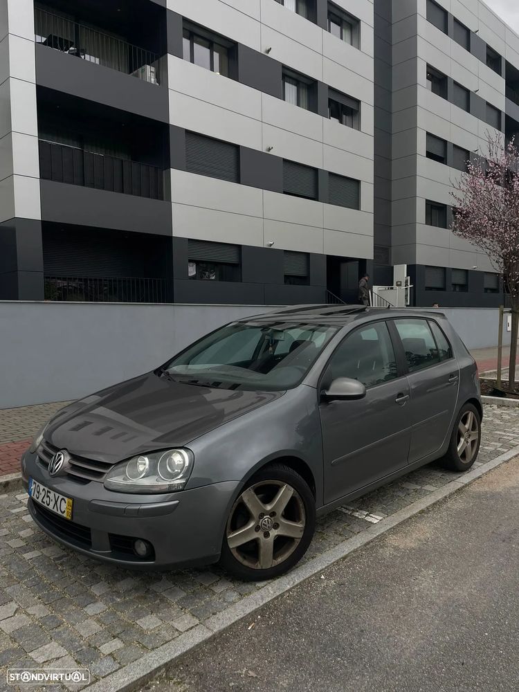 VW Golf 2.0 TDi Confortline - 3