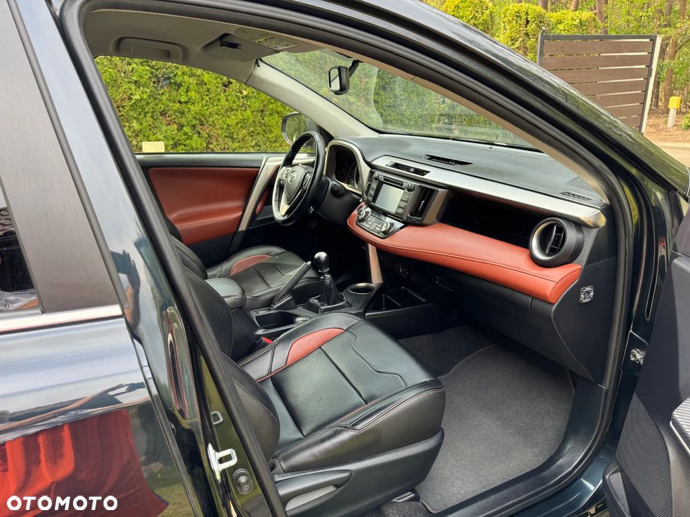 Toyota RAV4 2.0 D-4D 4x4 Executive - 8