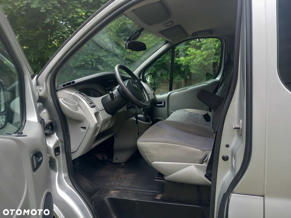Opel Vivaro - 5