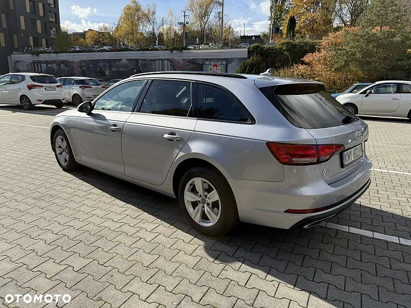 Audi A4 Avant - 6